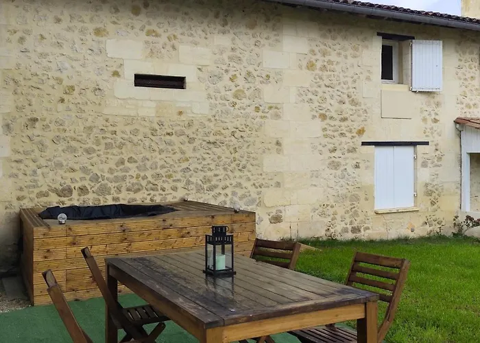 La Maison De L'architecte - Proche Bordeaux Oda ve Kahvaltı 3*